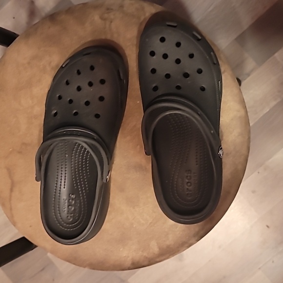 Crocs Women’s Classic Platform Clogs Black Size 10 - Picture 3 of 6